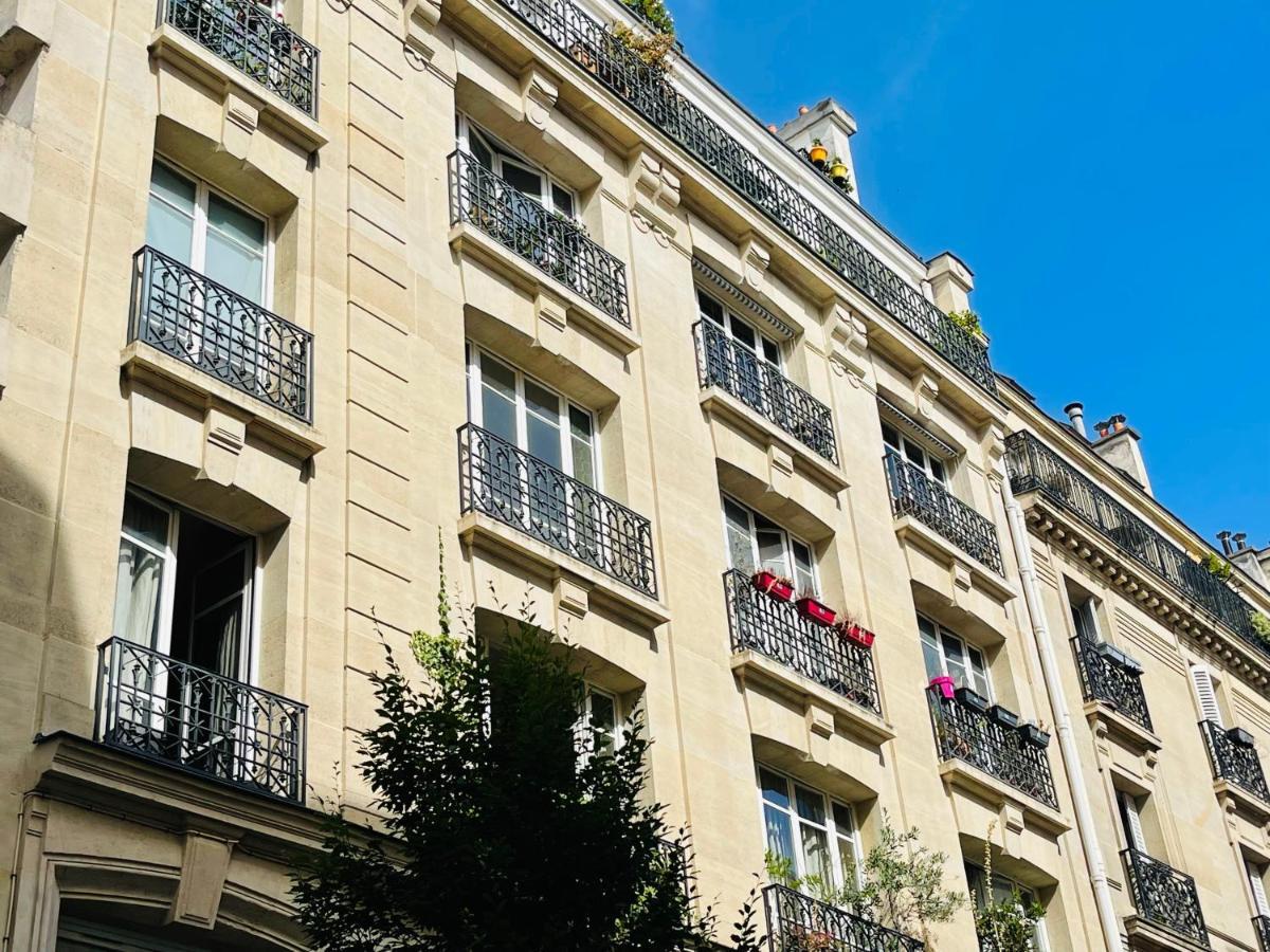 Paris Centre Dernier Etage Vue Ascenseur Apartment Exterior foto